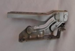 SKODA OCTAVİA 2005-2013 MOTOR KAPUT MENTEŞESİ SAĞ 1Z0823302C