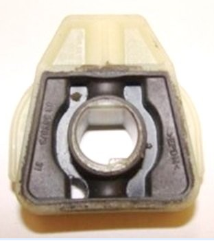 VOLKSWAGEN RADYATÖR TAKOZU ÜST BEYAZ 6Q0121367