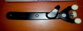 VOLKSWAGEN CADDY KAPI SÜRGÜ MAKARASI ALT SAĞ 2K0843398B