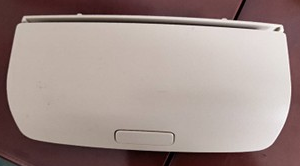 VOLKSWAGEN GOLF/PASSAT/CC/JETTA/SCİROCCO TAVAN GÖZLÜK KABI BEJ 1K0868837E