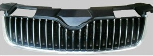 SKODA FABİA 2007-2010 ÖN PANJUR FULL KROM PARLAK SİYAH 5J0853668D
