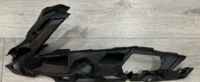 ÖN TAMPON BRAKETİ SAĞ SKODA SUPERB 2015 SONRASI 3V0807056